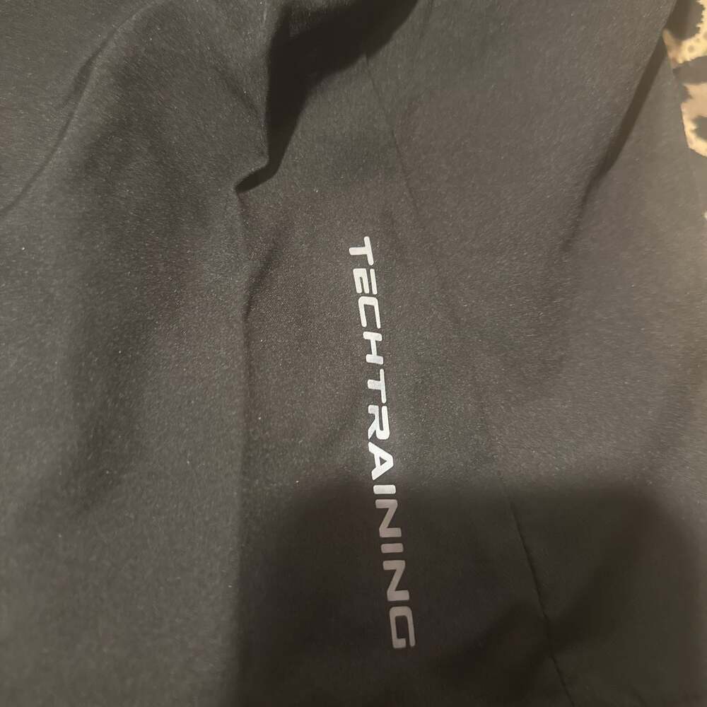 Tech Training Shorts - Picture 2 of 5